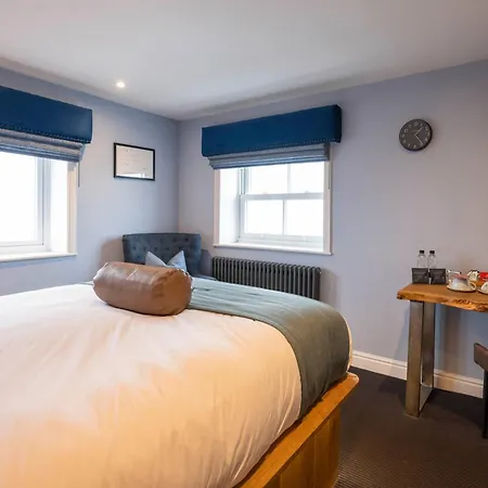 The Tan Hill Han/Misafirhane