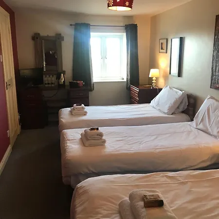 Han/Misafirhane The Tan Hill Keld